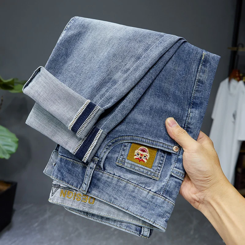 Jeans uomo 2024 estate sottile Ins stile cinese ricamo di fascia alta moda tutto-fiammifero Slim-Fitting piccoli pantaloni corti dritti