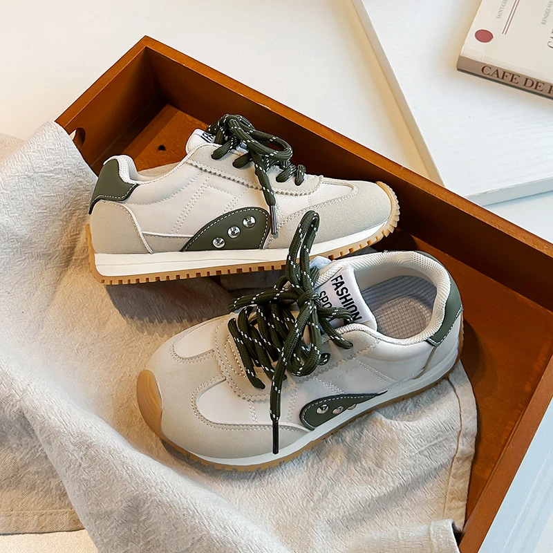 Unisex Boys Girls Contrast Color Casual Sneakers 2026 New Autumn Toddler Barefoot Sneakers Soft Sole Versatile School Trainers