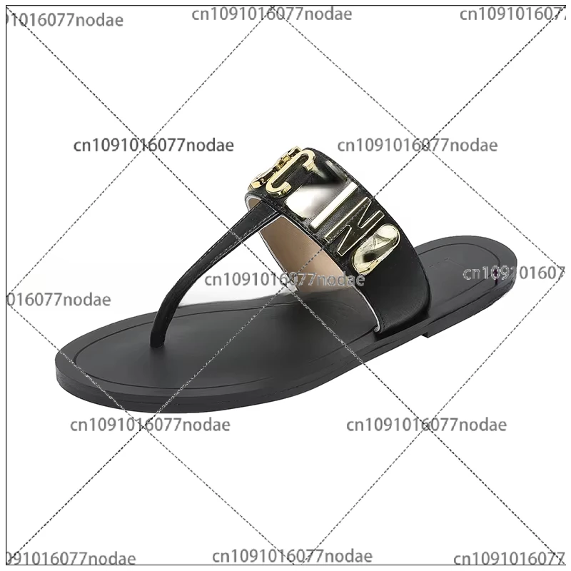 Spring and Summer New Flat Bottom Low Heel Fashion Pinch Slippers Korean Version Black Sandals Casual Versatile Sandals Women