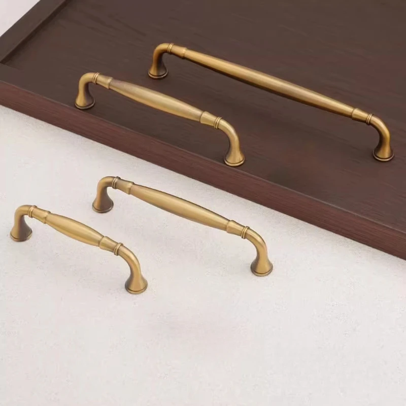 Uchwyty do drzwi szafek w stylu vintage, mosiężne uchwyty do szaf i szuflad, gałki do szafek na buty, pojedyncze uchwyty meblowe.