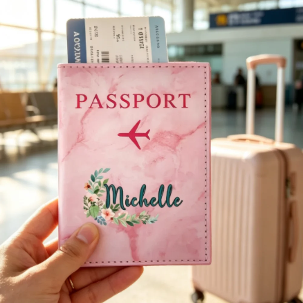 Porte-passeport en cuir synthétique personnalisé avec nom, étui de rangement personnalisé pour passeport, cadeaux de Noël pour les membres de la famille