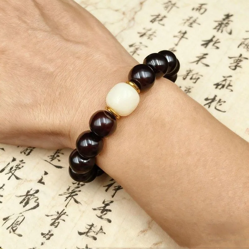 Self Defense Gadgets Bracelets Personal Security Protection Equipment For Emergency Survival Window Broken Natural Plants view 2