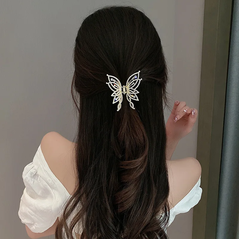 Korean Style Elegant Temperament Pearl Rhinestone High-end Women\'s Shark Clip Metal Hollow Butterfly Grab Clip Half Tie Hair