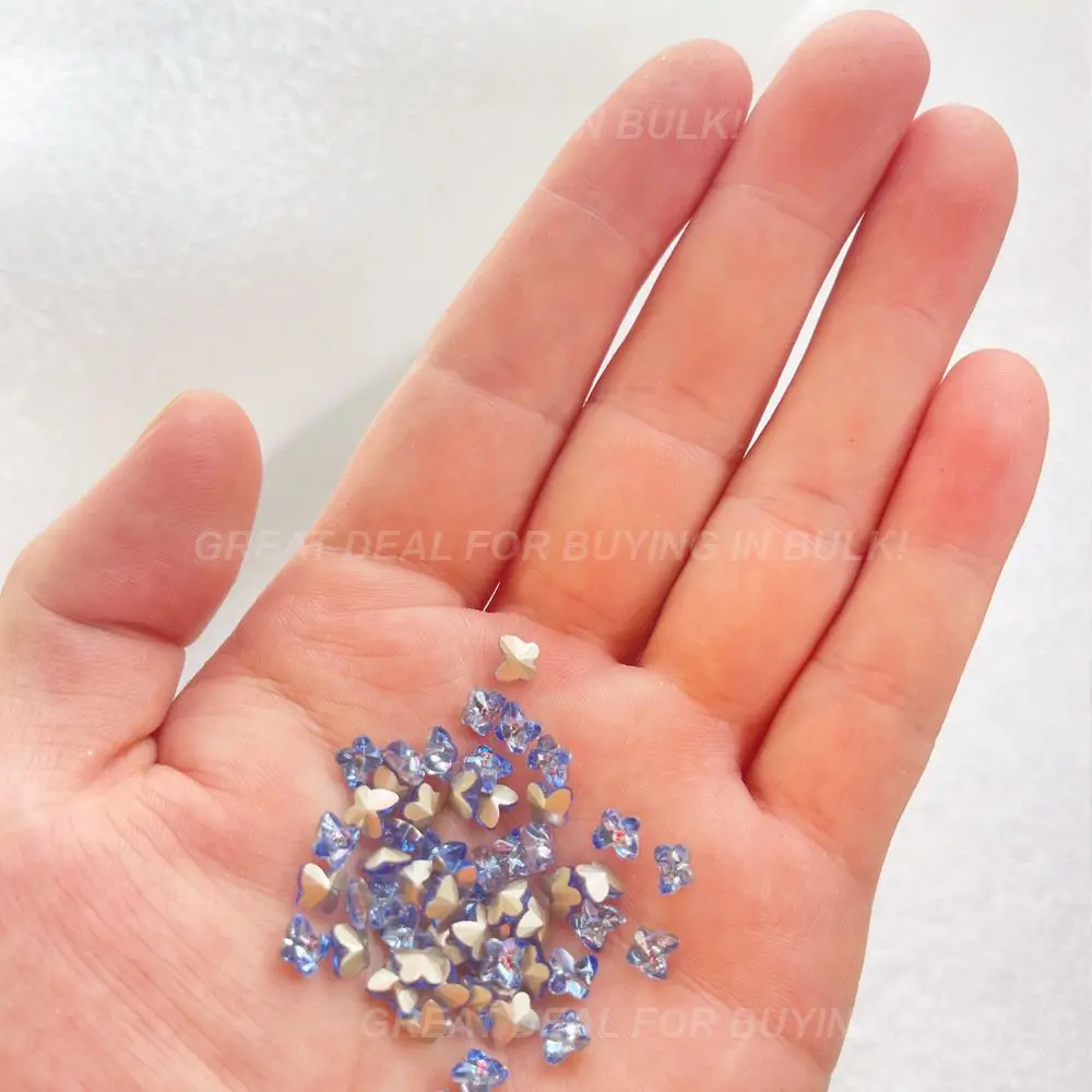 Fashion Design Akcesoria Rhinestone Zdrowe składniki Ozdoba do paznokci Wysokiej jakości efekt błysku 3d Nail Art Wyraźnie popularne