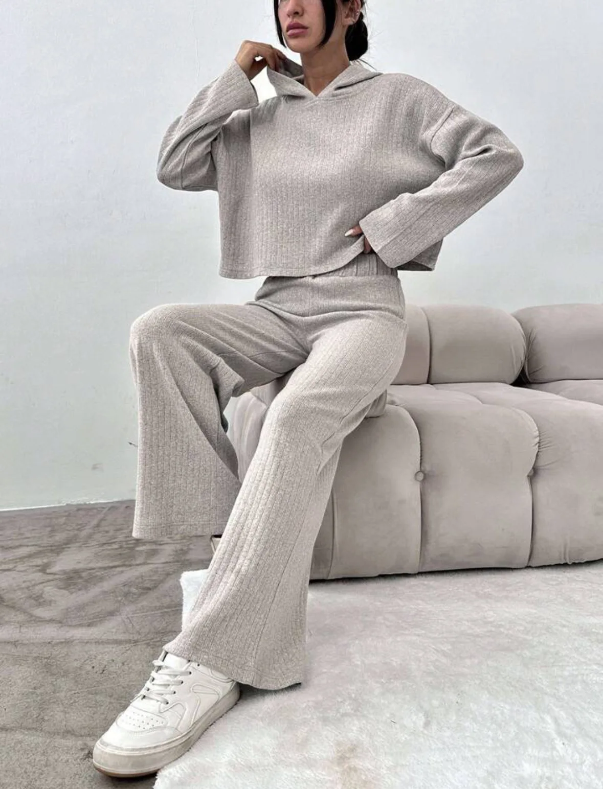 2025 الخريف بلون محبوك مقنعين السراويل الطويلة طويلة الأكمام سراويل أنيقة غير رسمية مجموعة فضفاضة بلون مريح #2