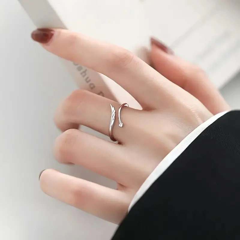 Huitan Dainty Wing Heart Opening Rings for Girls 925 Sterling Silver Sweet Party Jewelry Exquisite Aesthetic Finger Accessories