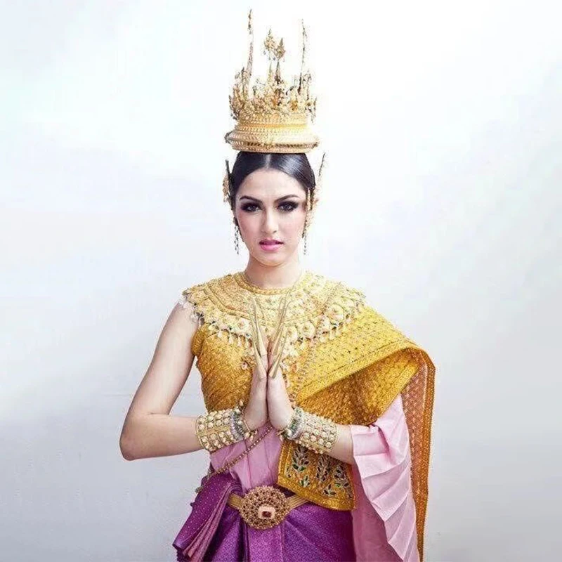 8 pezzi anelli per unghie lunghi in metallo con punta delle dita unghie cosplay puntelli per danza in rame tailandese protezione per le articolazioni delle dita cosplay di Halloween