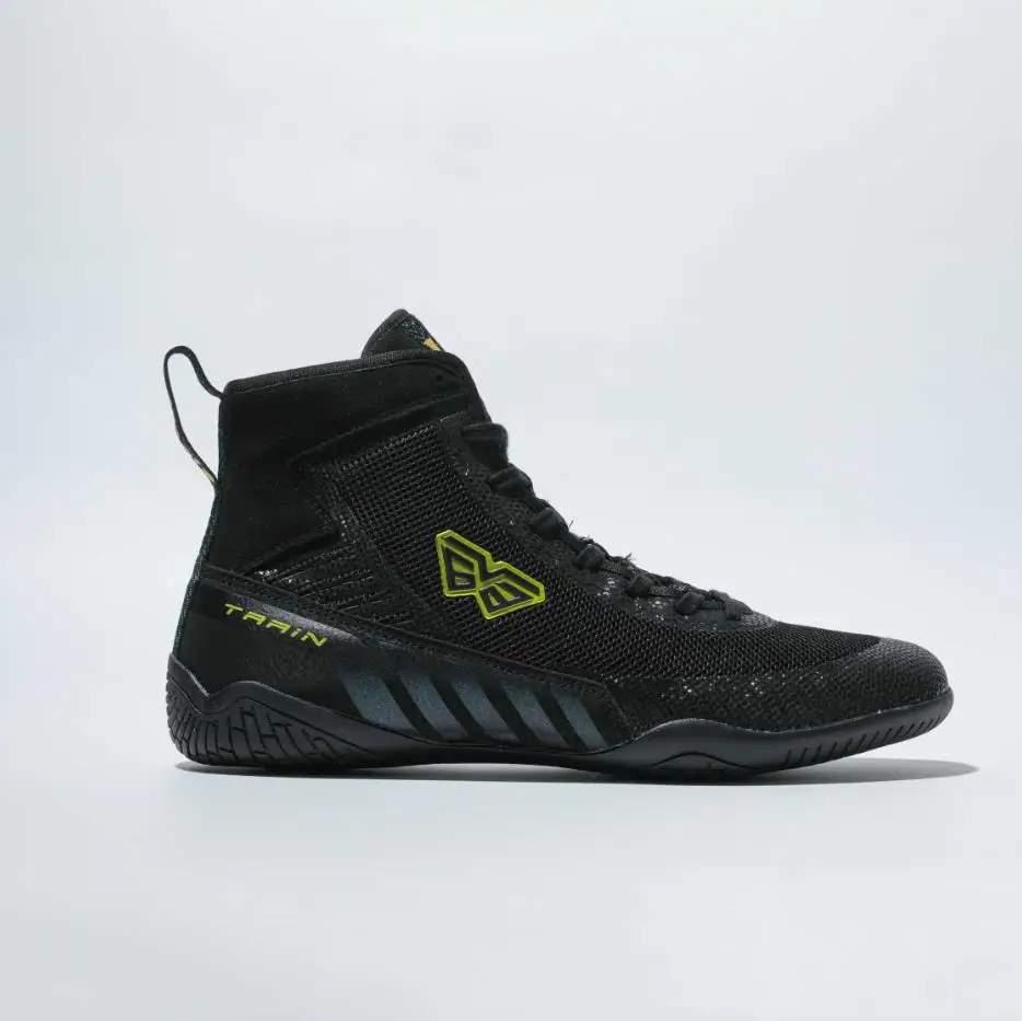 Brand All Black Boxing Boots Men Women Mid Cut Fighting Shoes Professional Men Gym Training Shoes Cool Wrestling Boots