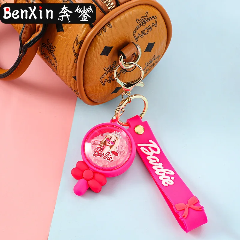 Miniso Llaveros de aromaterapia de dibujos animados, perchas para automóviles, lindos bolsos para niñas, llaveros, colgantes, regalos de promoción en el suelo
