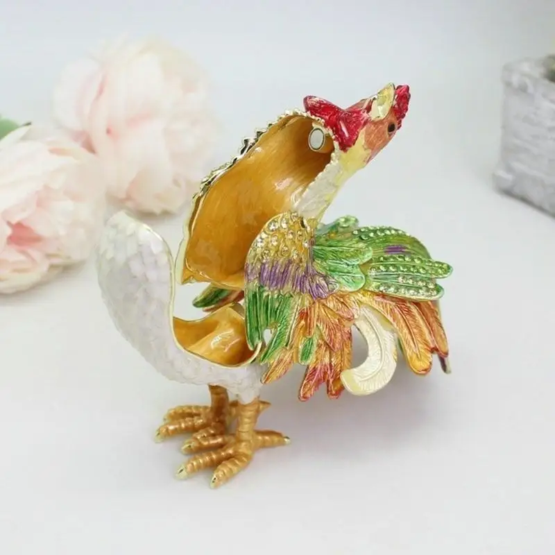 A52E Compact Rooster Shaped Decorative Box With Secure Closure For Valuables