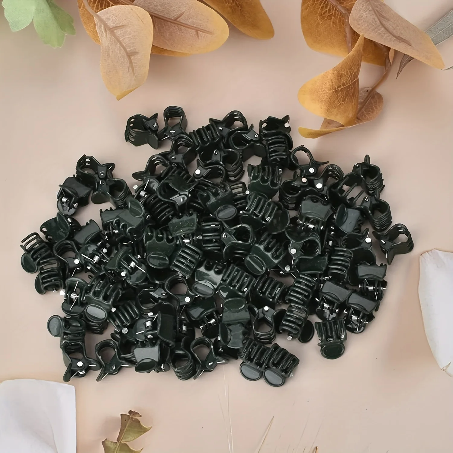 50pcs Plant Support Clips - Keep Your Orchids & Vines Upright for Optimal Growth!