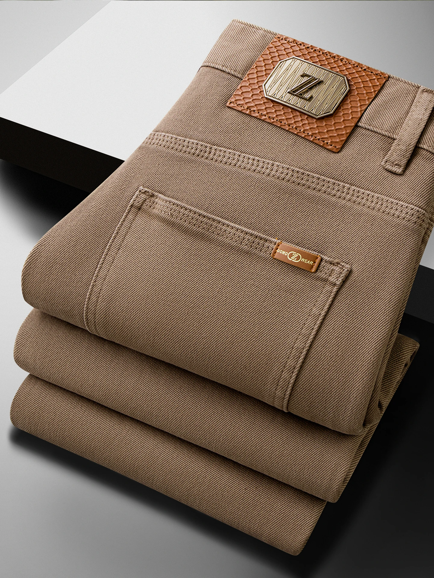 

High Quali Men's Slim Fit Straight Leg Denim Jeans Casual Autumn Winter Cotton Polyester Blend Wear Resistant mid Waist