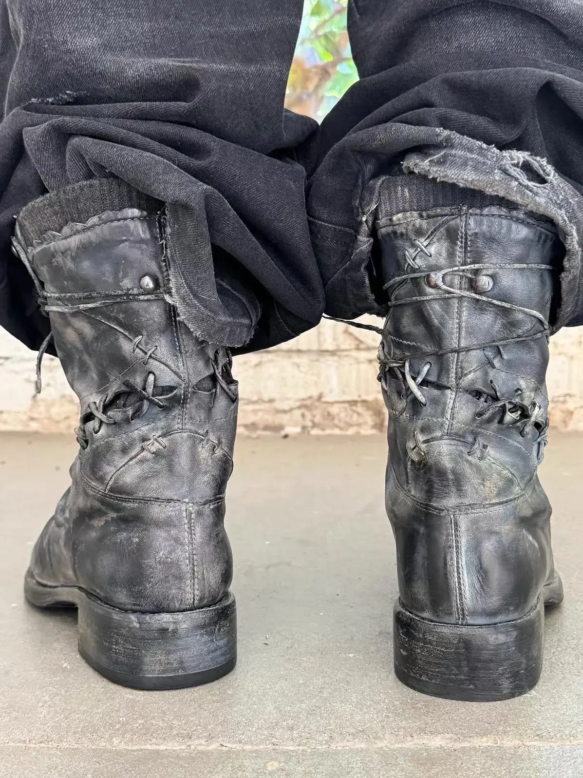 Heavy industry washed No faith horse leather straps boxing boots