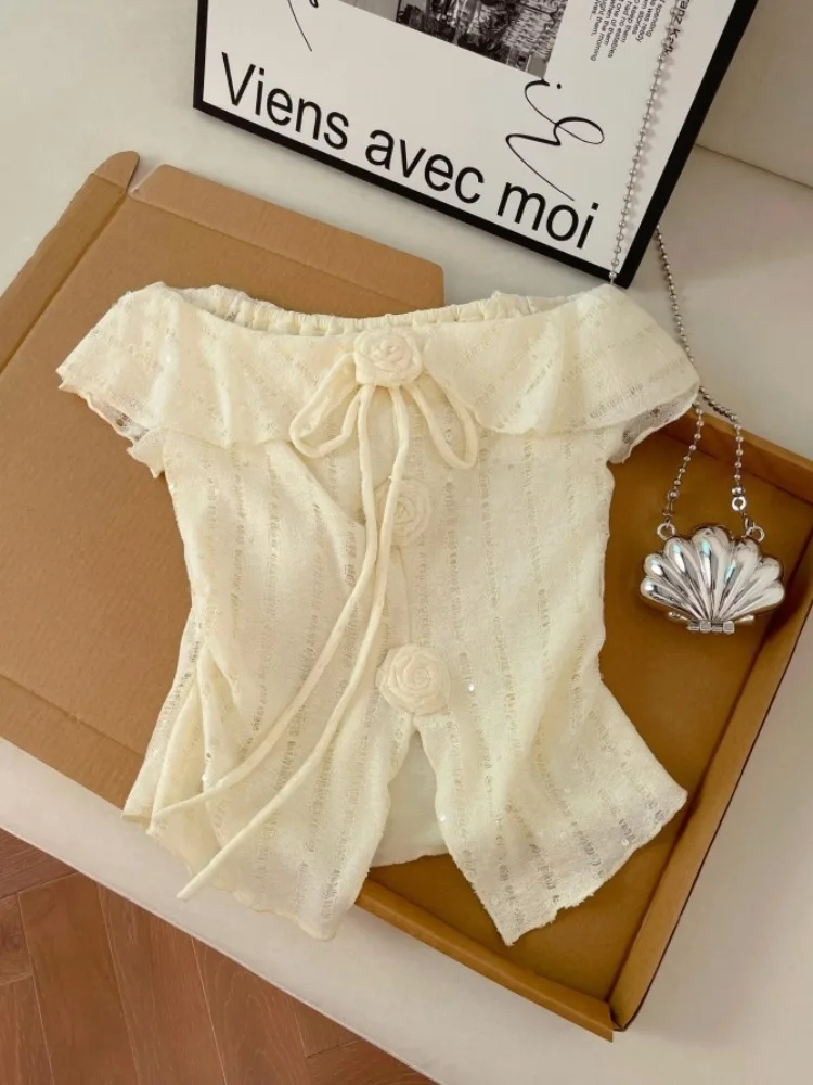 

Элегантный кружевной топ с открытыми плечами для женщин, летний дизайн, сексуальный красивый топ-бюстье с цветочным декором, из смесового хлопка, с коротким рукавом