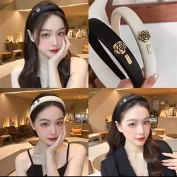 New Fashion Camellia Sponge Hair Band Headdress Black And White Korean Version Of Women's Headband Hair Accessories