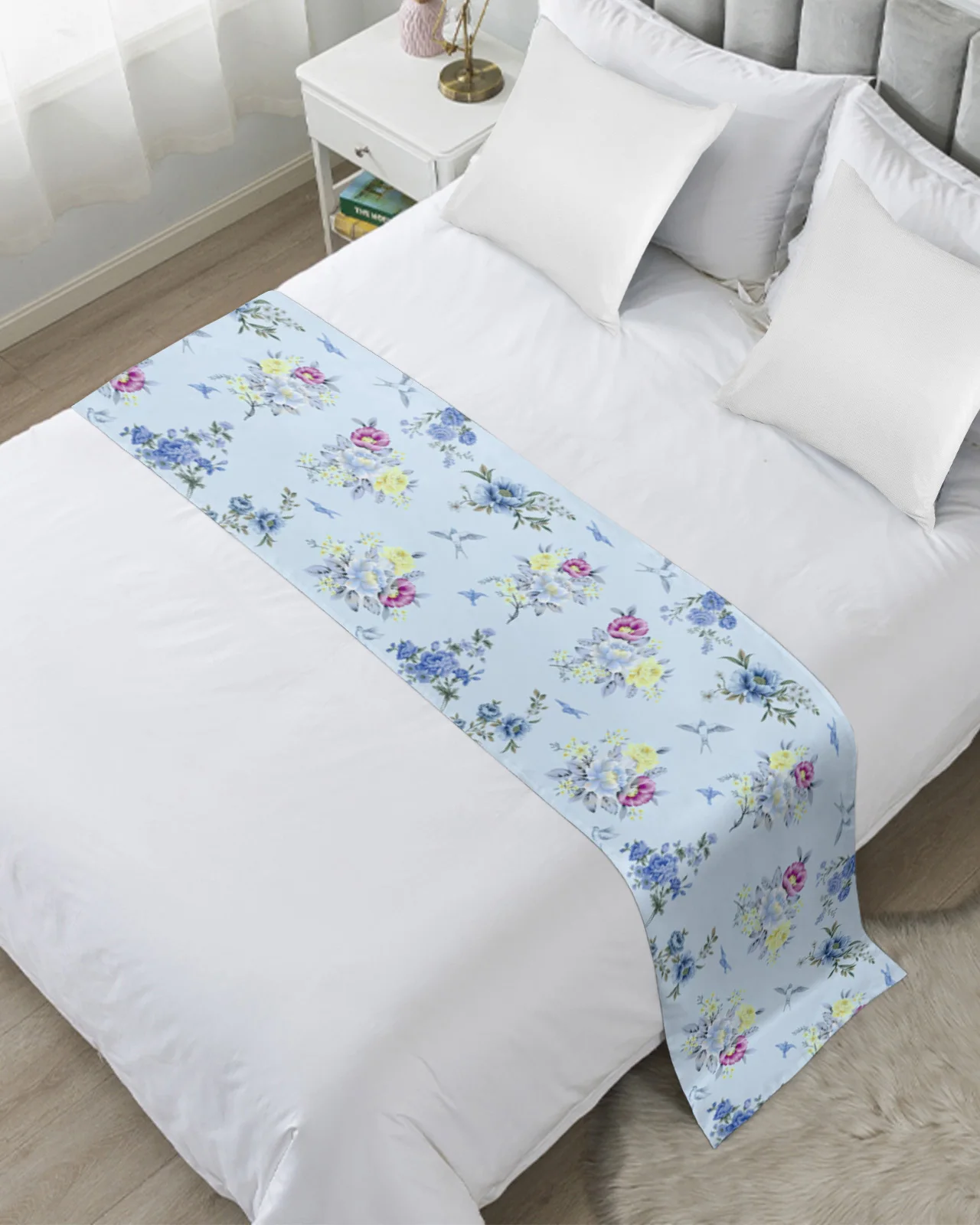 

Flowers Birds Foliage Petals High Quality Bed Flag Hotel Cupboard Table Runner Parlor Wedding Home Decor Bed Runner