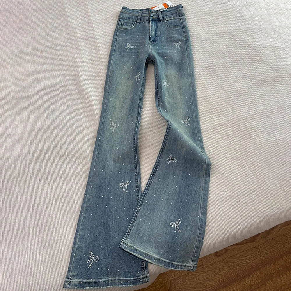 

Y2K Style Bow Rhinestone Slim Jeans for Women Spring High Waist Sparkly Diamond Flared Denim Pants 2026 New Fashion Skinny Jeans
