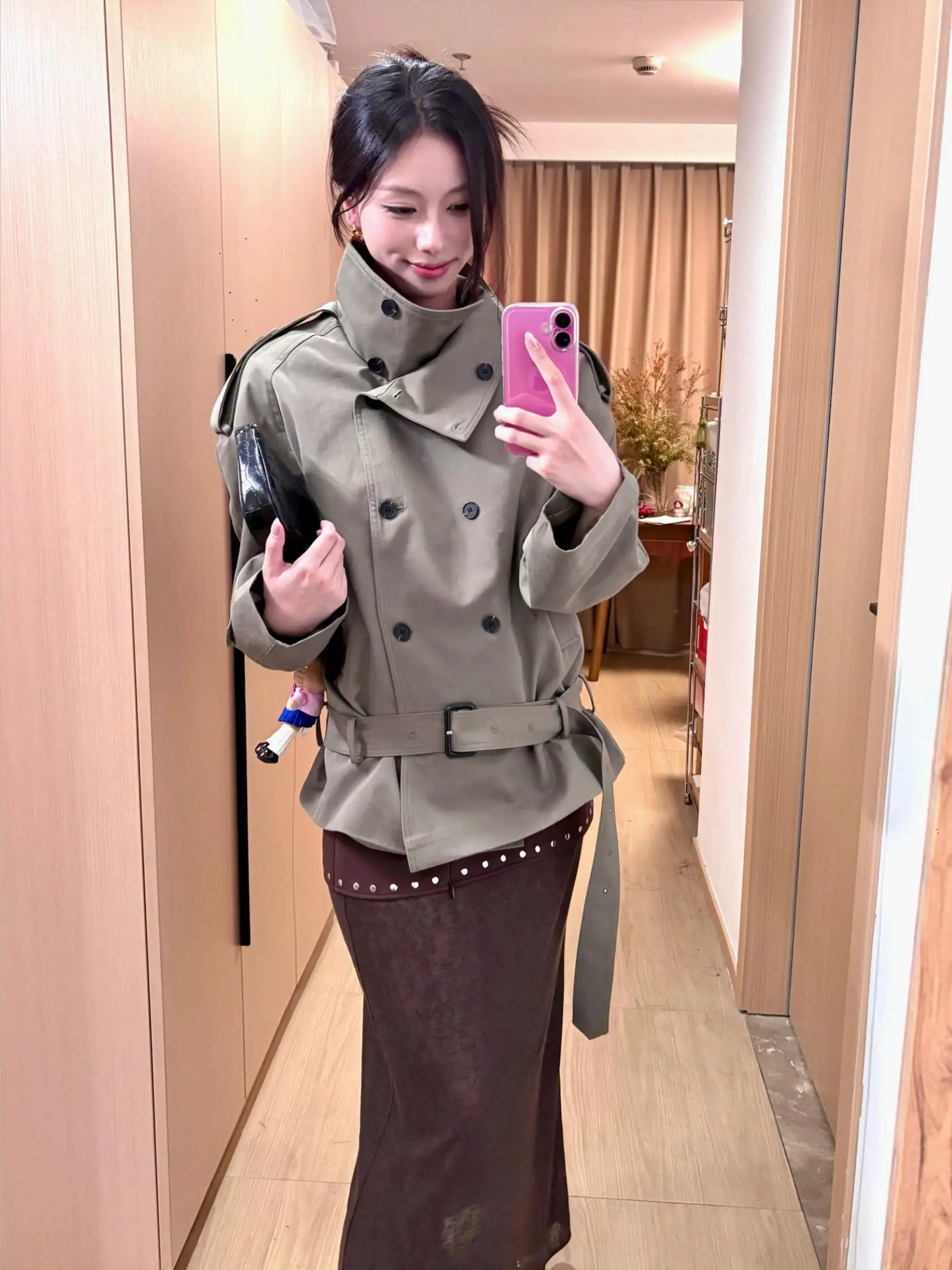 

Kaki Green Double-Row Buttoned Loose Women's Jacket with Waist-Cinching Belt Short Length Stand Collar Spring Outerwear