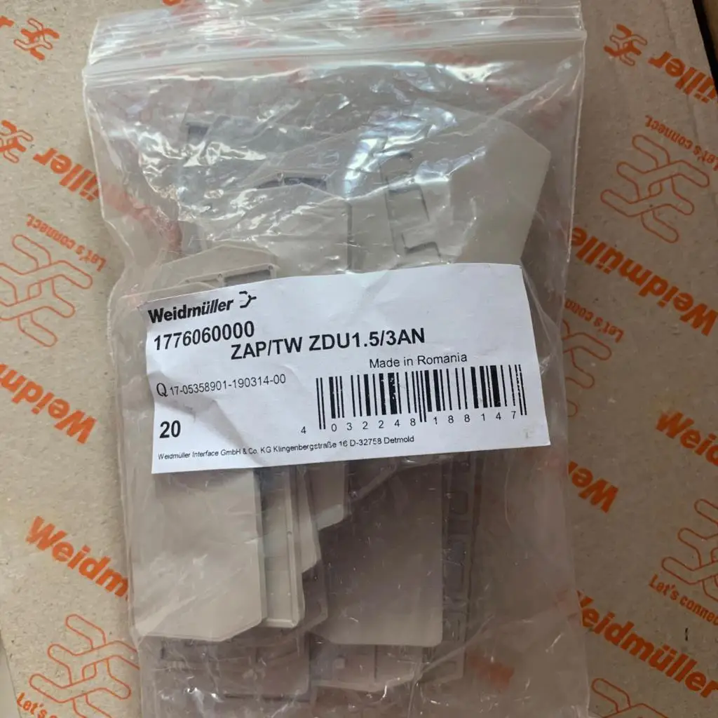 100pcs ZAP/TW ZDU1.5/3AN baffle 1776060000