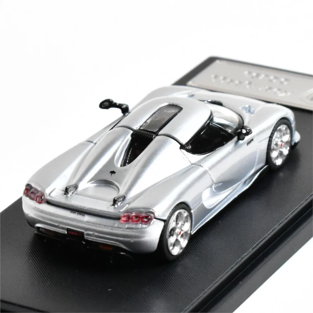 รถโมเดลไดแคสต์ของที่ระลึก RM 1:64 รุ่น CC850
