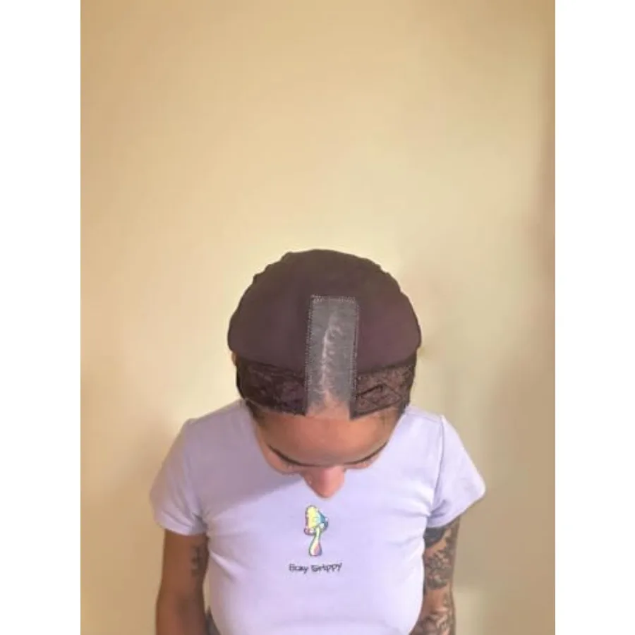 قبعة شعر مستعار دانتيل عالمية للشعر البشري والشعر المستعار الاصطناعي، شريط ناعم وشفاف مكشوف الأذن مع مقاس آمن، مثالي للاستخدام اليومي