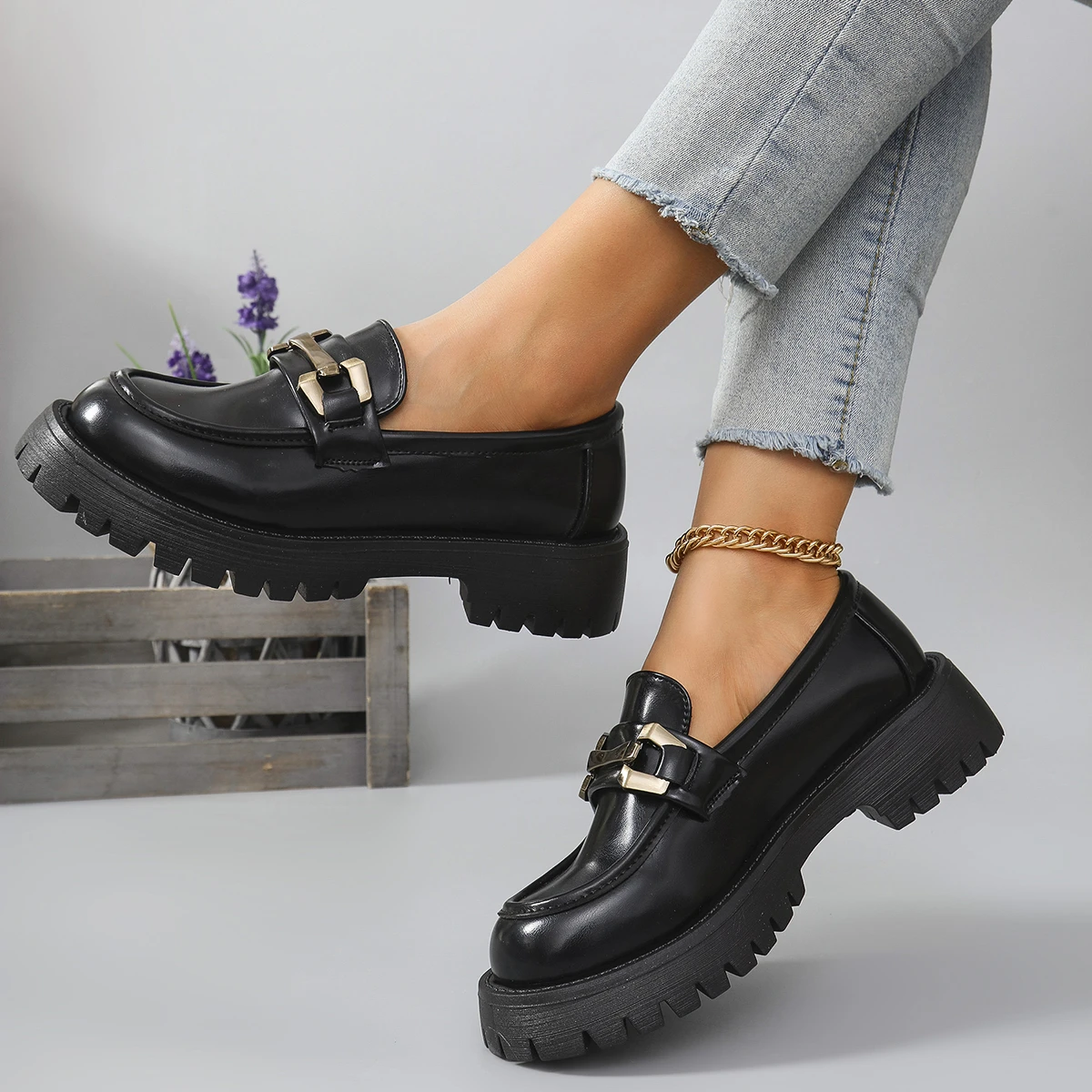 New Style Fashion Leather Shoes Casual Business Shoes for Women Dress Loafers Fashion Luxury Shoes Large Size 43 Zapatos Mujer
