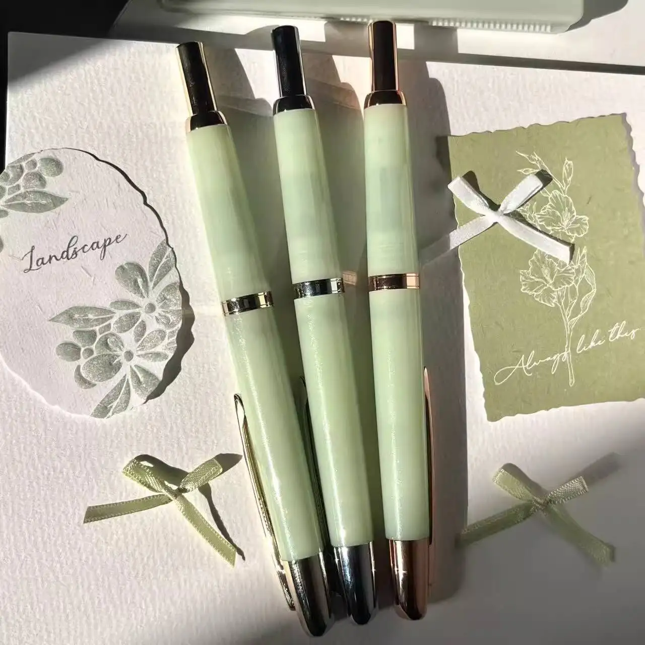 

Jinhao Retractable Fountain Pen New Star Lime Green Ins Style High Aesthetic Calligraphy Fountain Pen Hazy Green