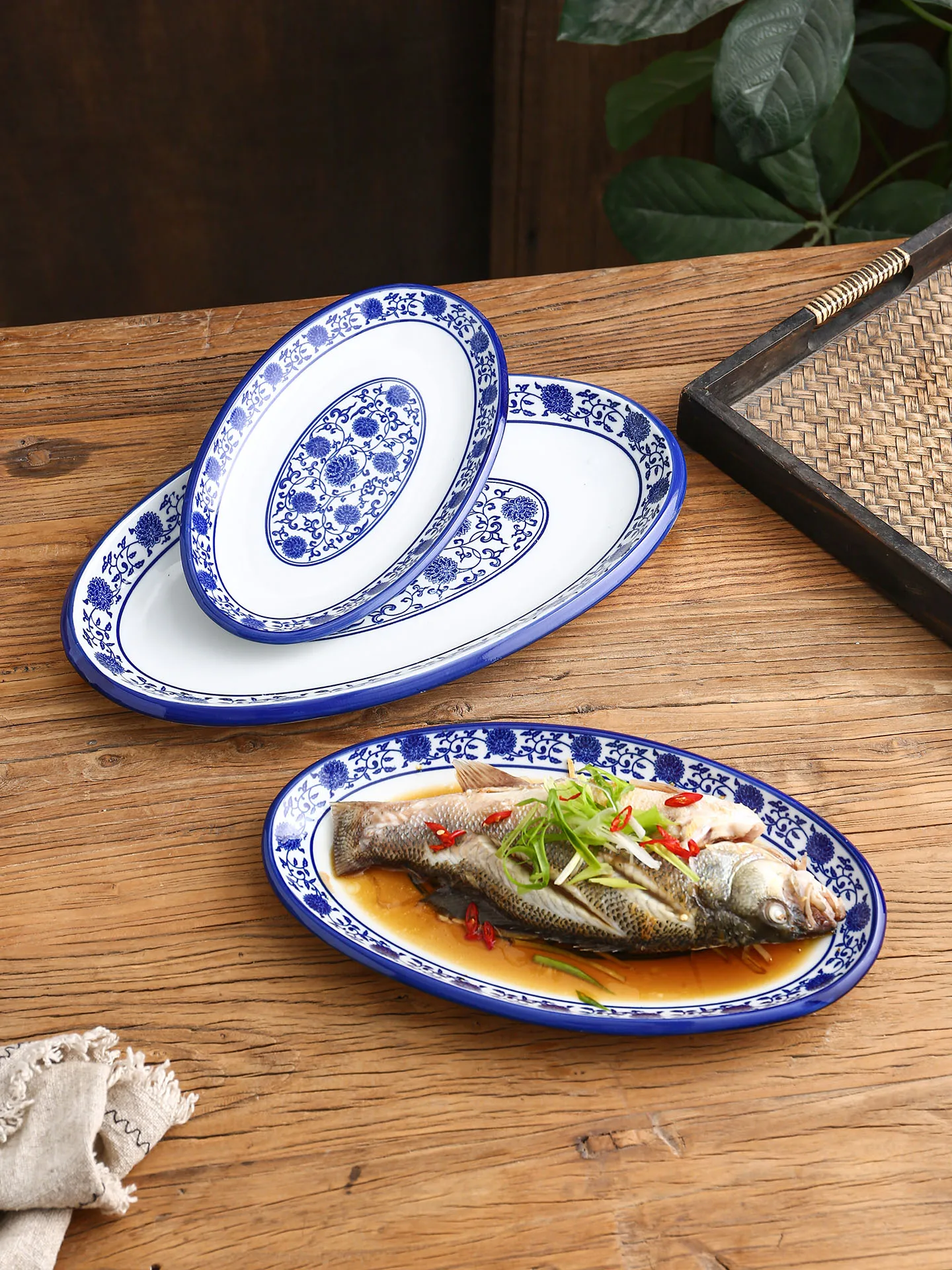 

Retro Chinese Cerc Fi Steng Plate Creative Serving Di Restaurant Special Porcelain Plate for Cold And Hot Dies