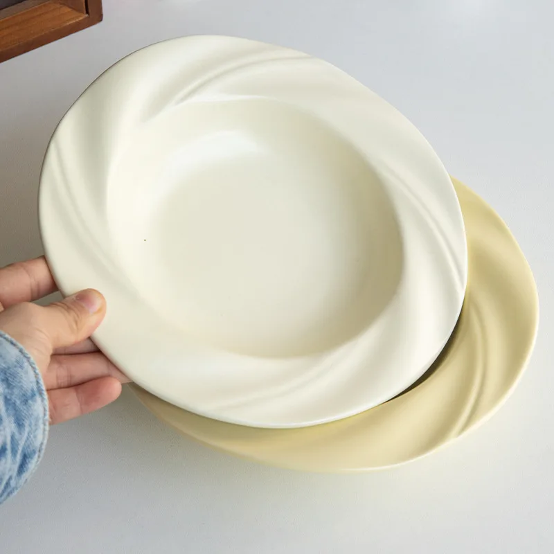 Plato de cerámica de Color sólido de 8 pulgadas, plato de pastel Premium, plato de sopa y Pasta, plato de sombrero de paja para el hogar, plato de verduras, plato de desayuno en crema