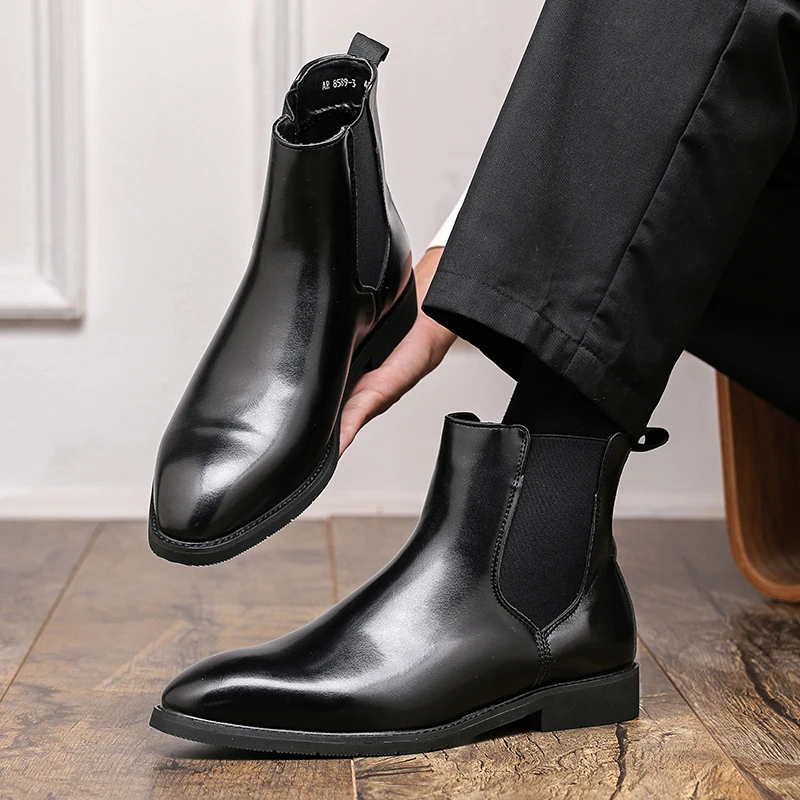 

Men's Classic Boots Leisure high-quality British styles Work Business Outdoor Fashion Street Autumn and winter boots Hot 38-48