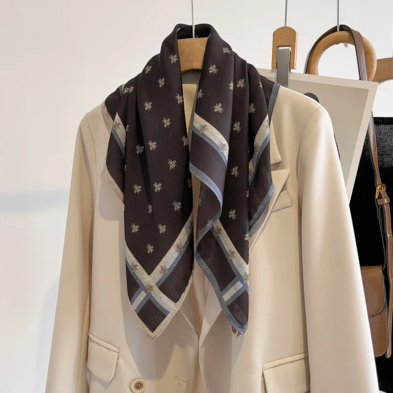 

2025 New Little Bee square towel Triangular binder Leisure Fashion Elegant Silk Scarf Women's Light Thin Neck Protector Scarf