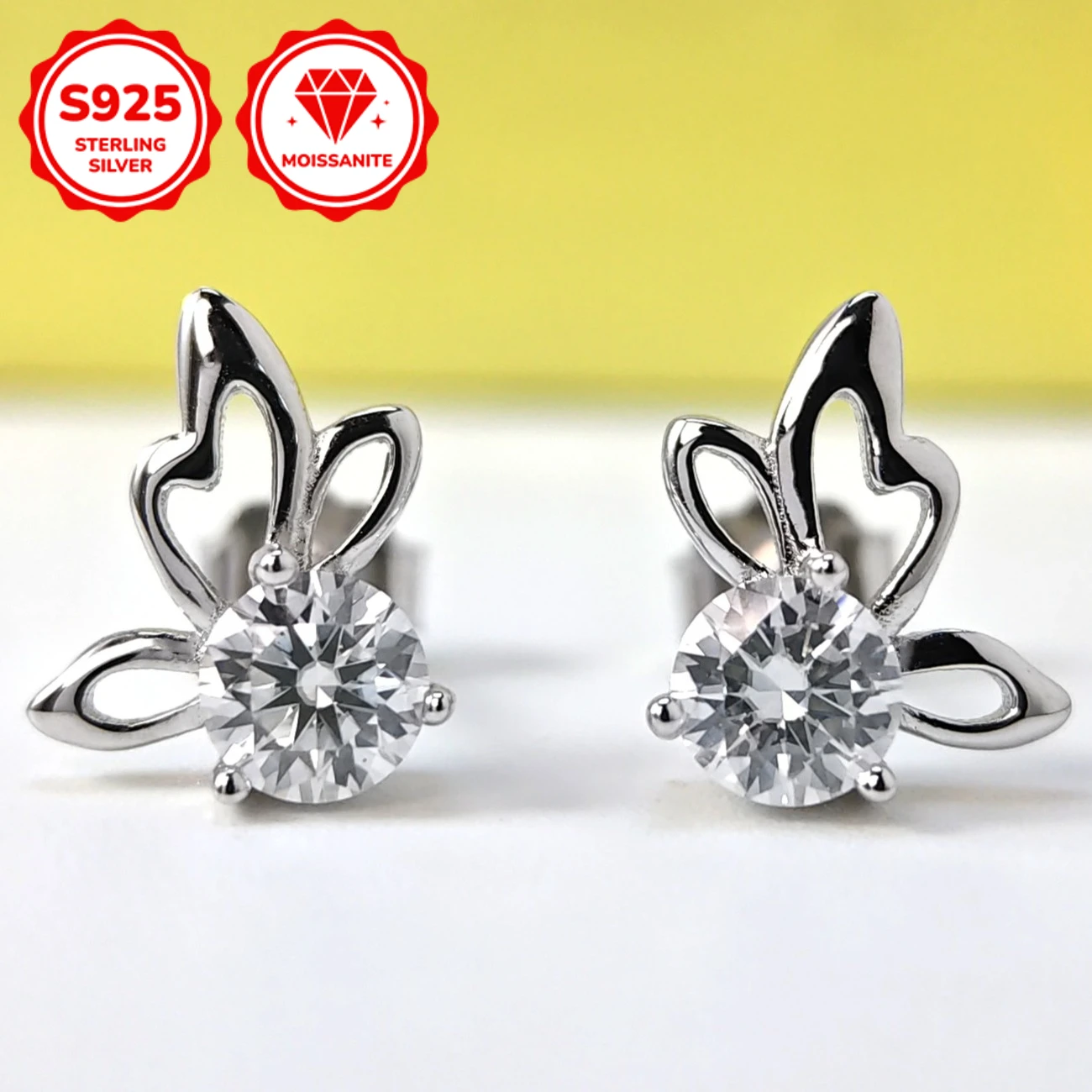 1pair 0.5 Carat S925 Silver Moissanite Dazzling Wing-shaped Earrings, Suitable for Daily Wear, and As Wedding Accessories.