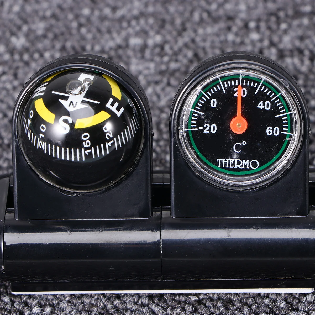 

Car Compass Thermometer Multifunctional Vehicle Navigation Tool Dashboard Auto Compass Outdoor Travel Driving Accessory