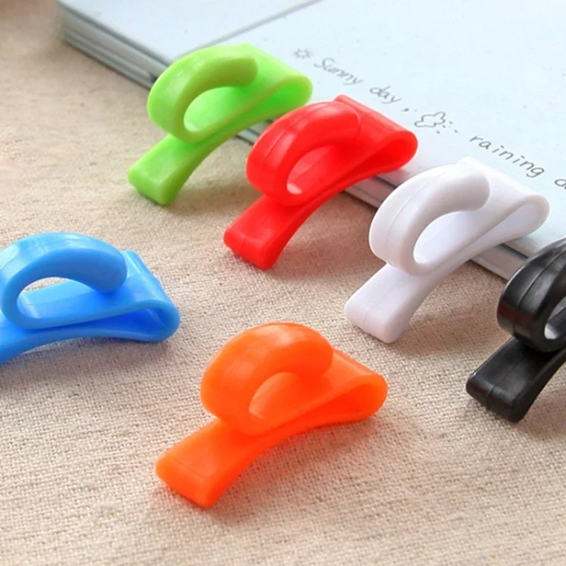 Colorful Mini Built-in Bagclip To Prevent Lost Keyhook Rack Store Clip, Used Ina Variety of Types of Bags