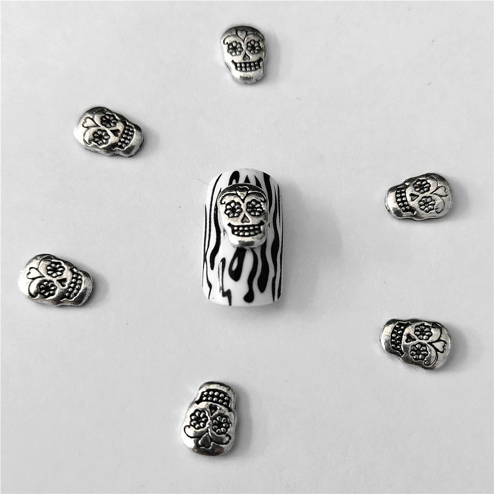 50Pcs Silver Skull Gold Nail Art Decorations Metal 3d Nail Charms Decor Wholesale Bling Rock NailArt Supplies Steam Punk Design