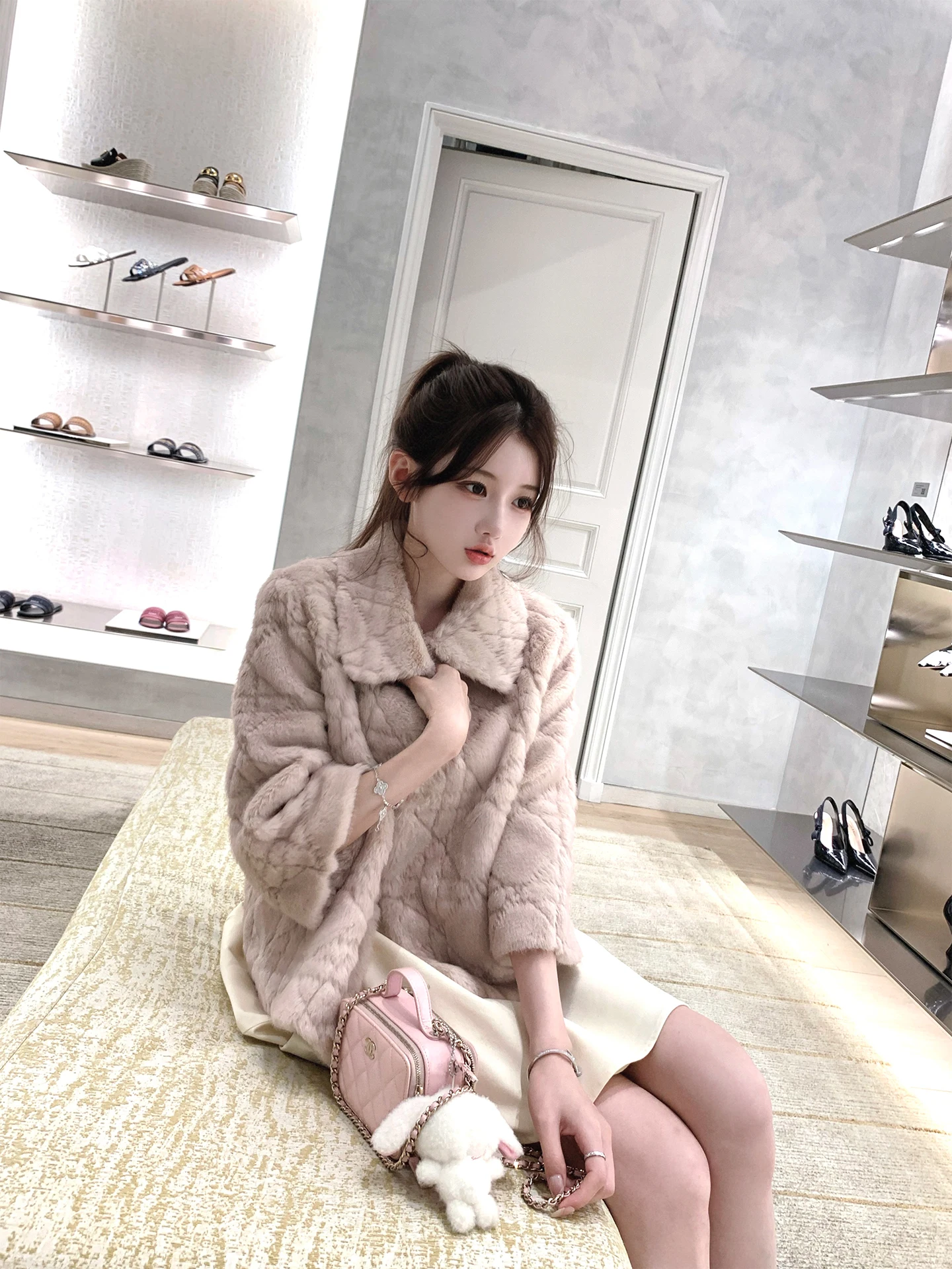 

Bigking Pink Eco-Friendly Faux Fur Jaet ort Women's Sle BigKing Home Faion Synthetic Mink Coat for Ladies