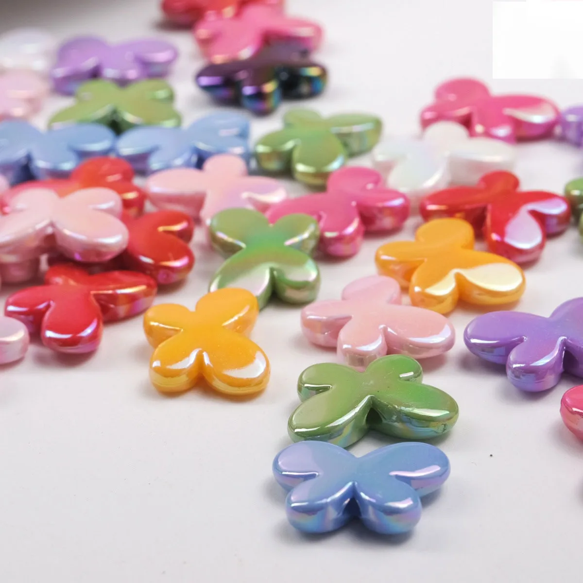 DW24 17MM New Plating Color DIY Jewelry Polychrome Accessories Acrylic Cute Butterfly Beads Multi Color Plated Spacer Bracelet