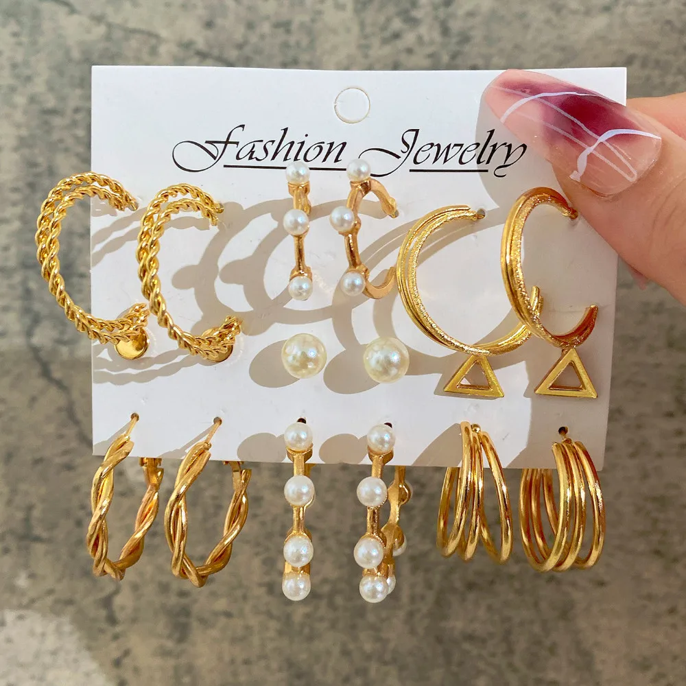 

Fashion Imitation Pearl C-shaped Earrings Women's Temperament Metal Circle Earrings Jewelry
