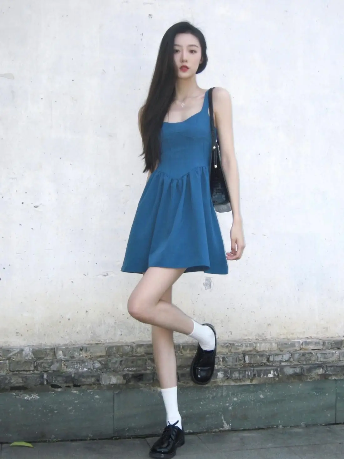 เดรสแขนกุดผู้หญิงลายดอกกุหลาบสไตล์สปริงถักโครเชต์ทรงฟูเอวเอ็มไพร์สำหรับปิกนิกสไตล์โมริเกิร์ลลายป่าสไตล์คอทเทจคอร์