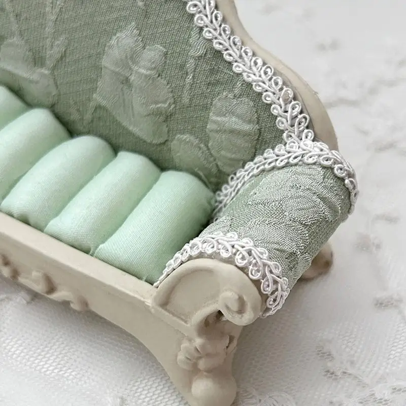 

Multifunctional Resin Organizers for Accessories Collectibles Home Decors Display