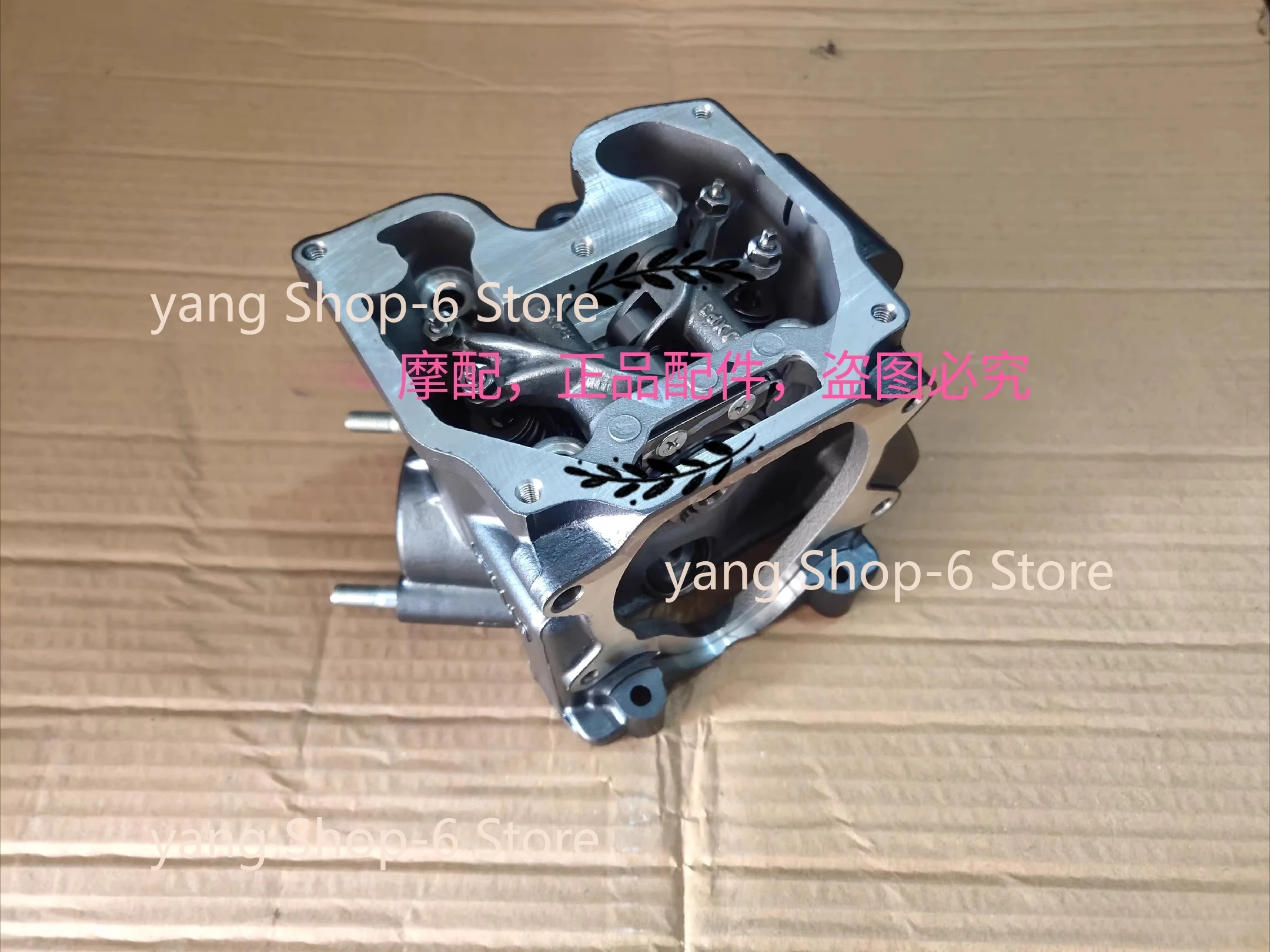 Motorcycle engine cylinder head for Benelli 150s 180s BJ150-31 engine cylinder head comp