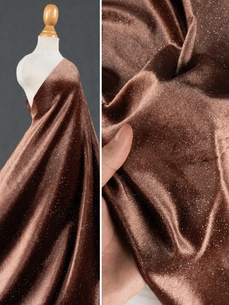 

Термотрансферная бархатная ткань Iny Silver, глубокий верблюжий оттенок, четырехсторонняя растяжимость, с блестящими золотыми нитями, для рукоделия и домашнего декора