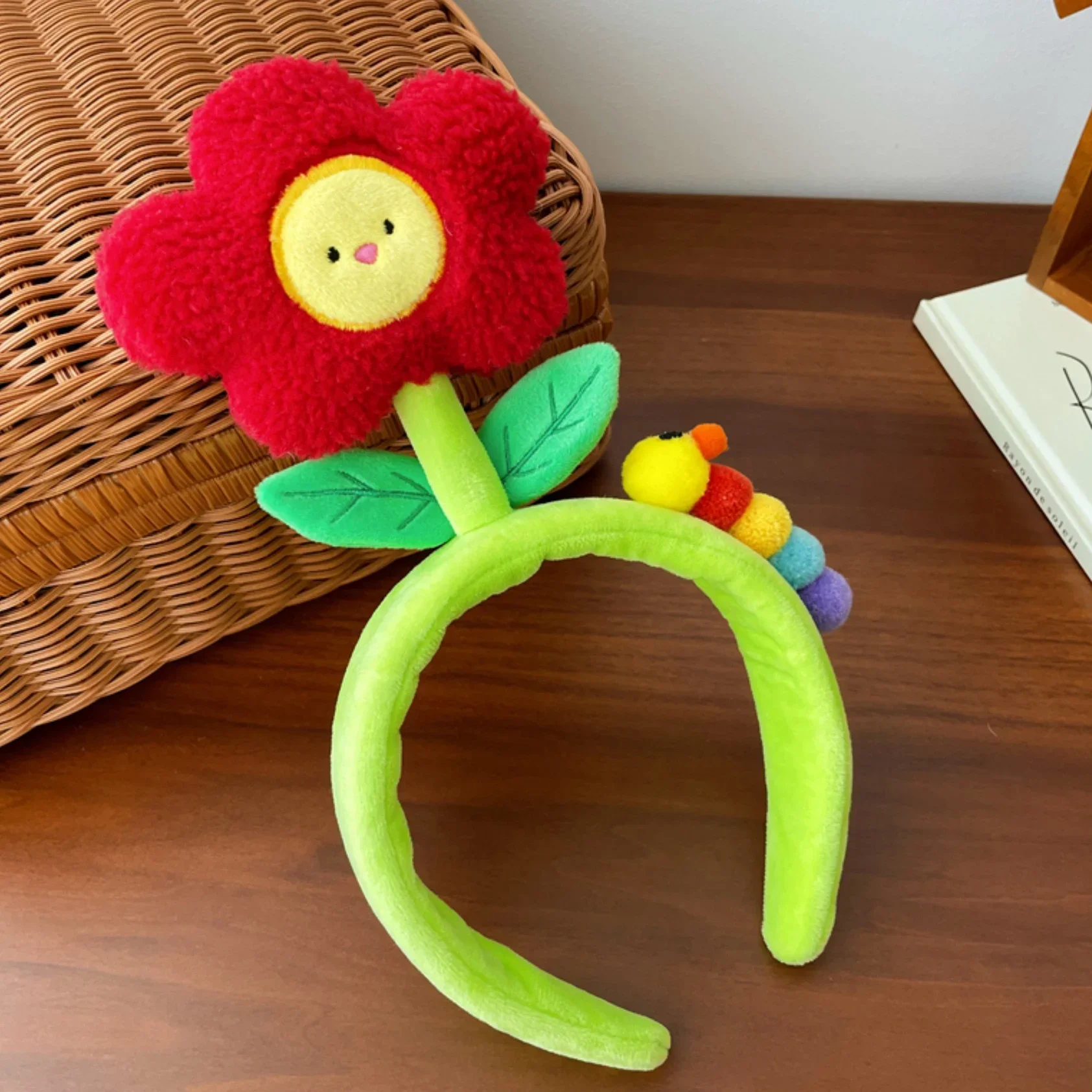 Banda para el pelo con dibujos animados de oruga y flores, bonita pinza para el pelo de felpa, banda para la cabeza, Fotografía Creativa y