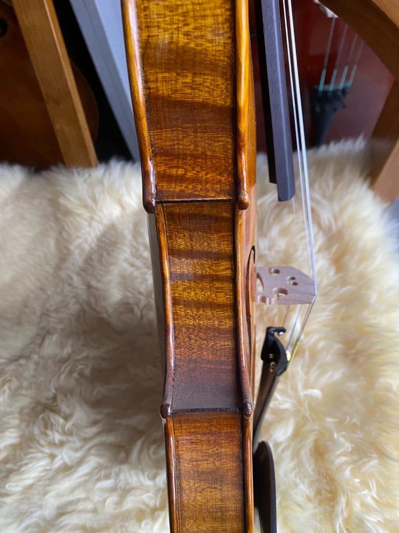 30 عامًا من كمان خشب التنوب الأوروبي 4/4 خشب القيقب منقوش بالنمر الغني نسخة سترايوس 1715 كمان احترافي مع حافظة