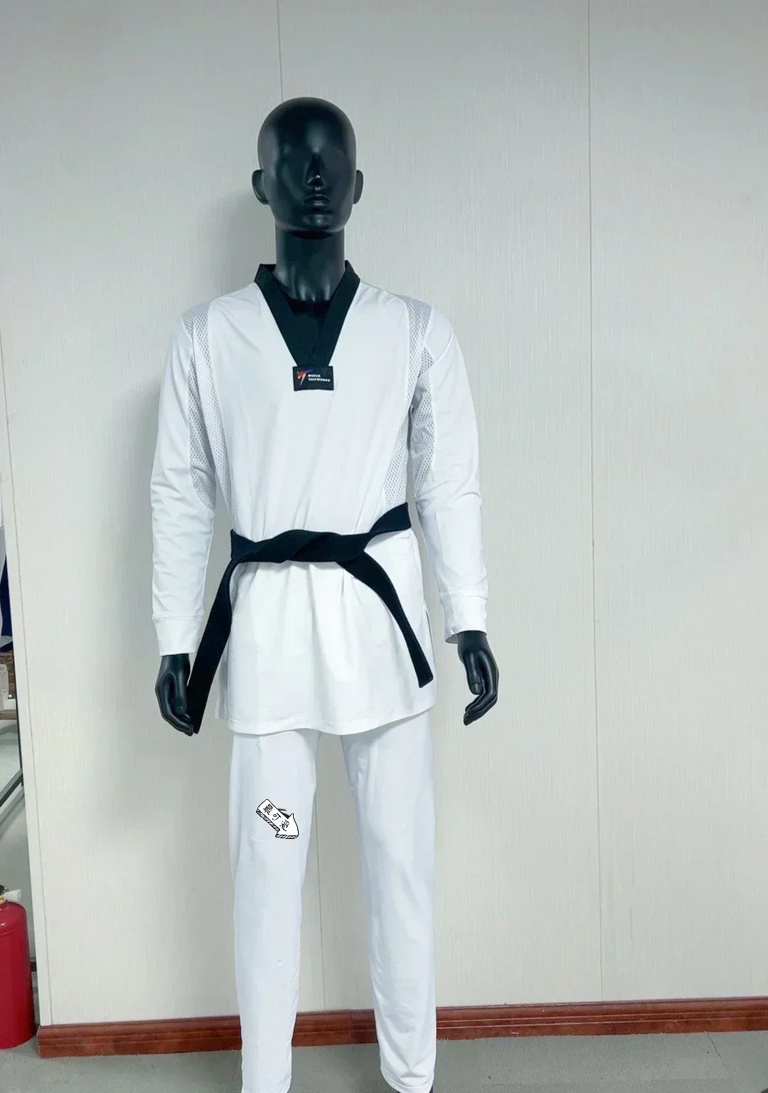 Novo ajuste profissional ultra leve elástico de seda gelo taekwondo roupas esportivas edição estendida