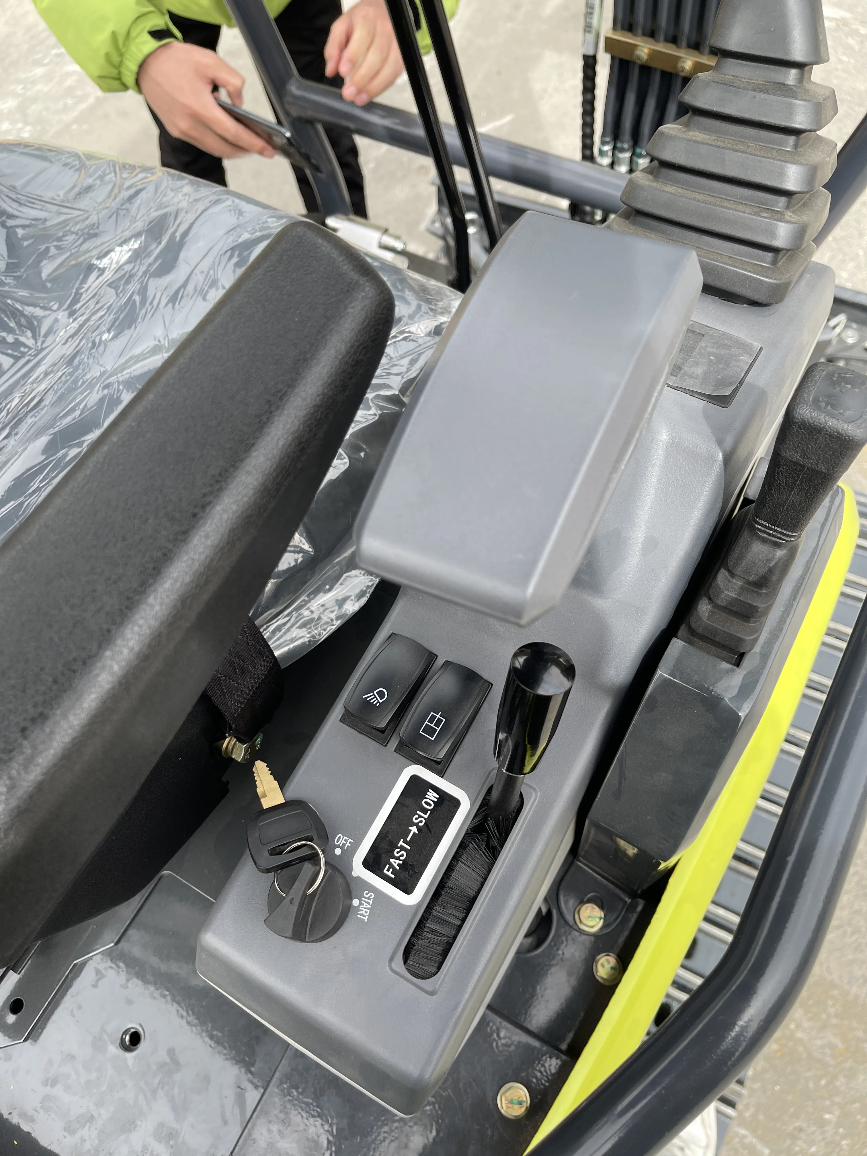 YG 2 Ton Storike Different Models Of Excavator For Sale From China Famous Supplier