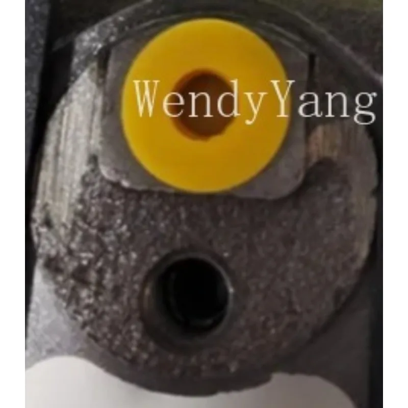 Suitable for Forklift Accessory Brake Cylinder 52-1105-52100-WH TCM/ATF 2-3T (matching)