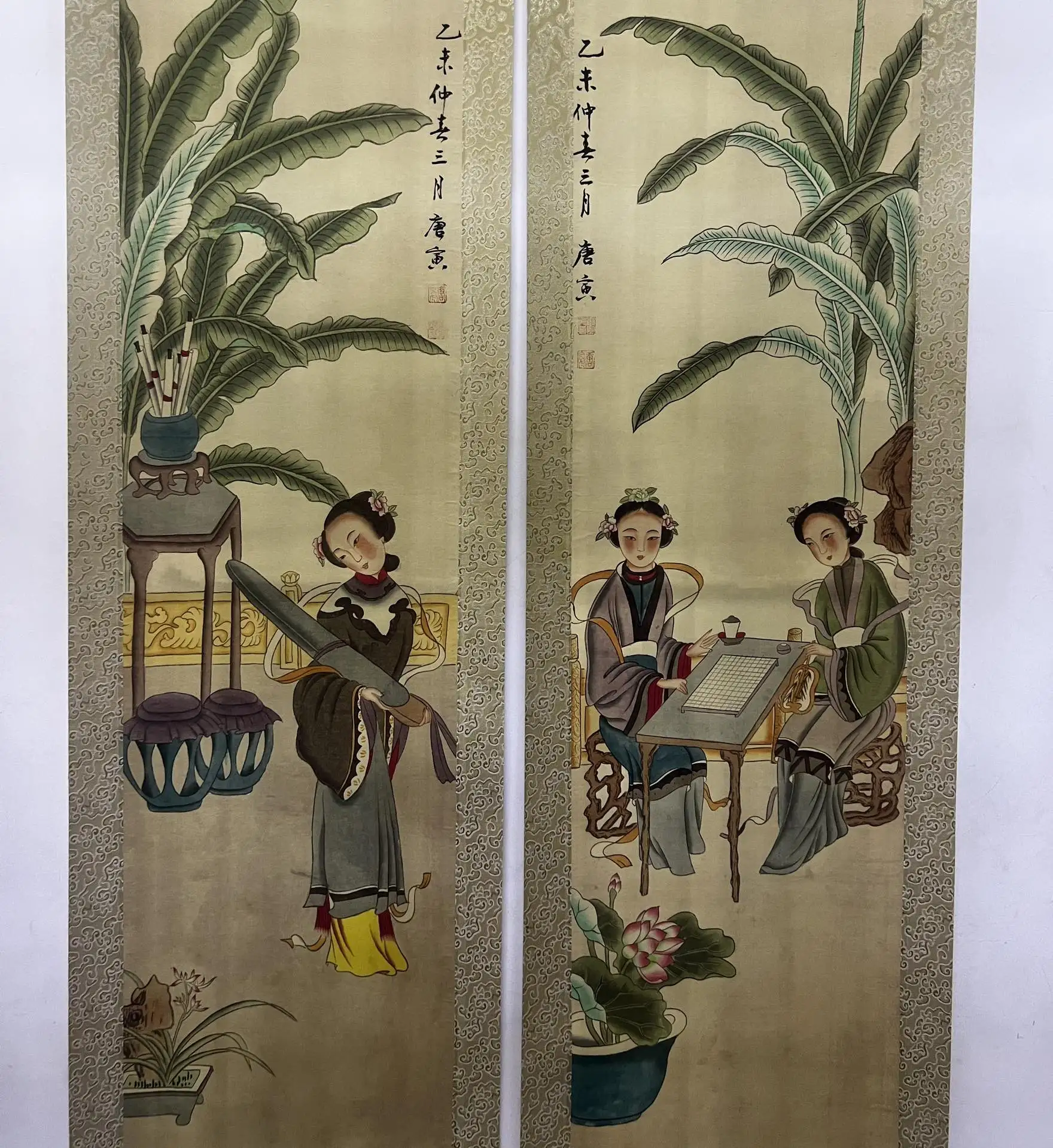 

Женская и горничная живопись, четырехпанельный центральный свиток — музыка, шахматы, каллиграфия и живопись, настоящий лист, бесплатная доставка