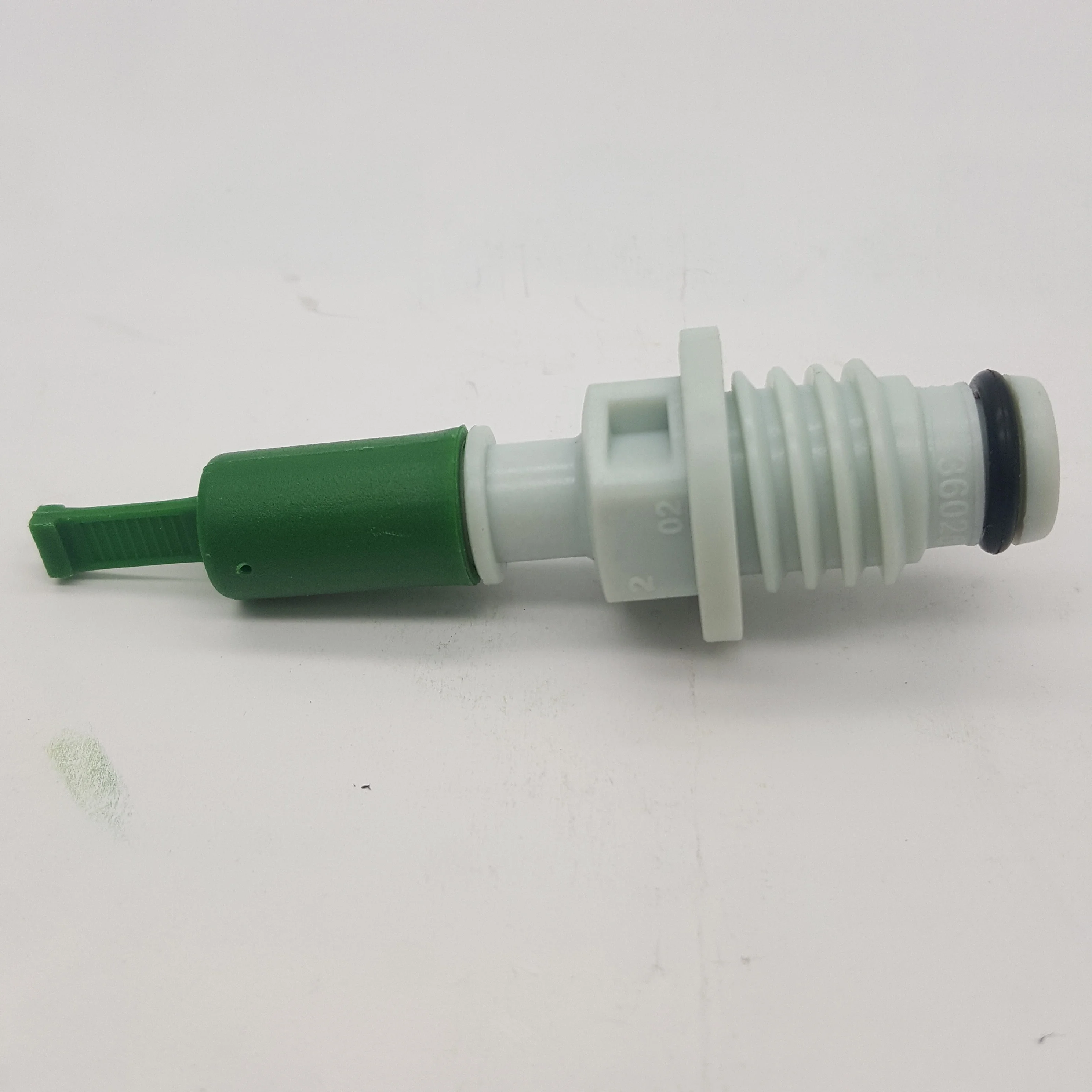 Auto spare parts bs2.2 Urea pump doser pump connector