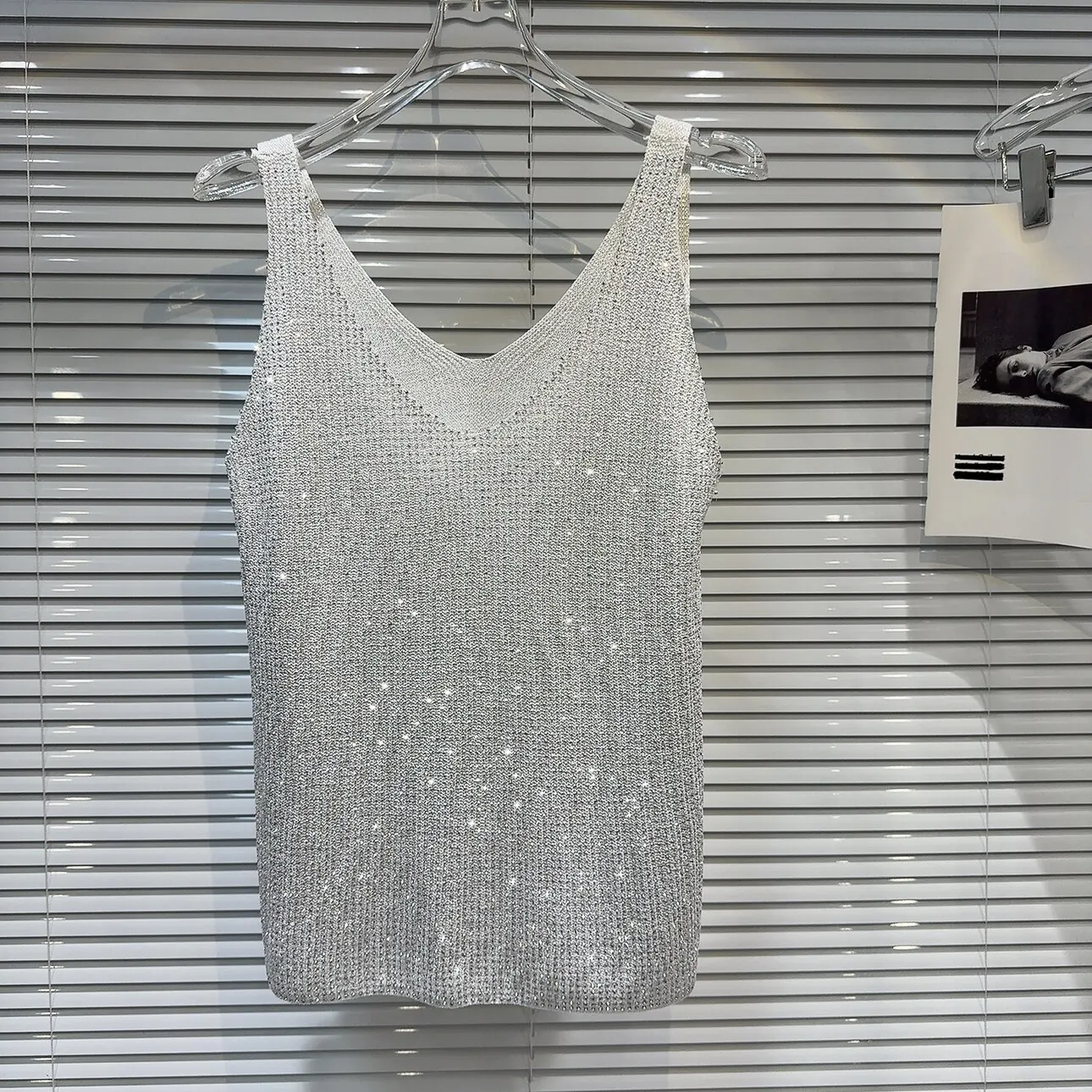Spring Autumn Fashion Shining Rhinestone Spaghetti Vest Top Female Solid Color V-neck Sleeveless Slim Knitted Tops Women